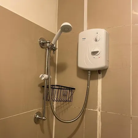 Apartment Centre One Bedroom - Free Parking, Free & Fast Wifi, 24hr Check-in, Nearby O2 Academy, The Mailbox & Broad Street Birmingham